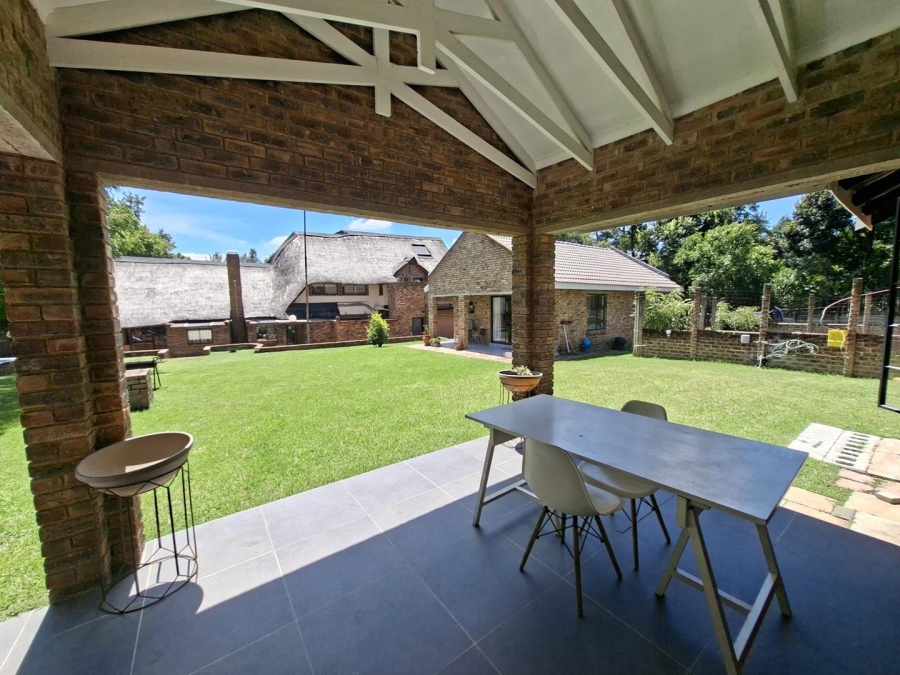 To Let 2 Bedroom Property for Rent in Buccleuch Gauteng