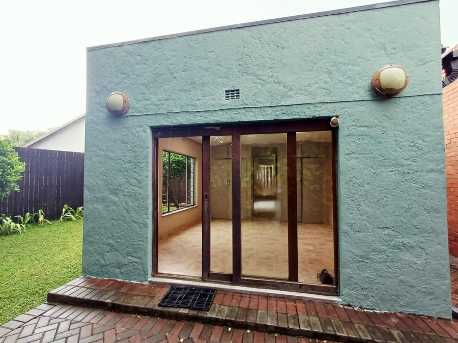 To Let 1 Bedroom Property for Rent in Victory Park Gauteng