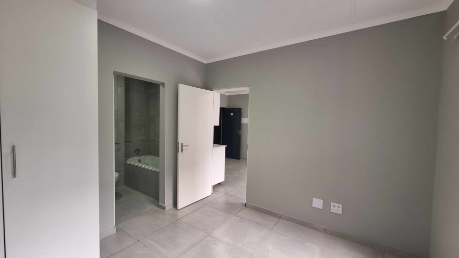To Let 1 Bedroom Property for Rent in Ferndale Gauteng