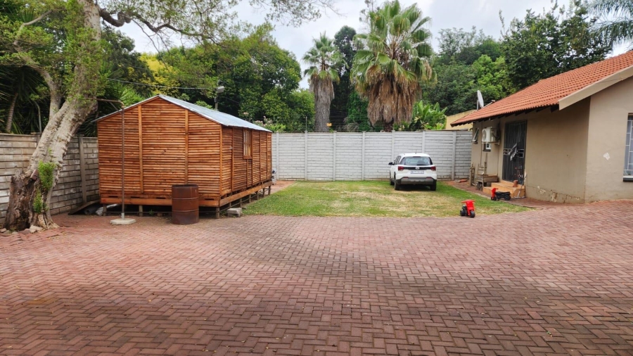 8 Bedroom Property for Sale in Wierdapark Gauteng