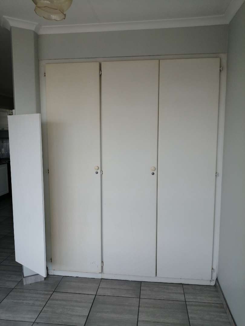 1 Bedroom Property for Sale in Hatfield Gauteng