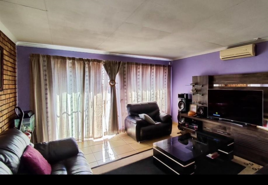 3 Bedroom Property for Sale in Norkem Park Gauteng