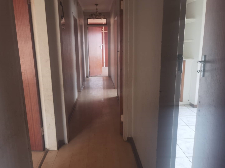 4 Bedroom Property for Sale in Esther Park Gauteng