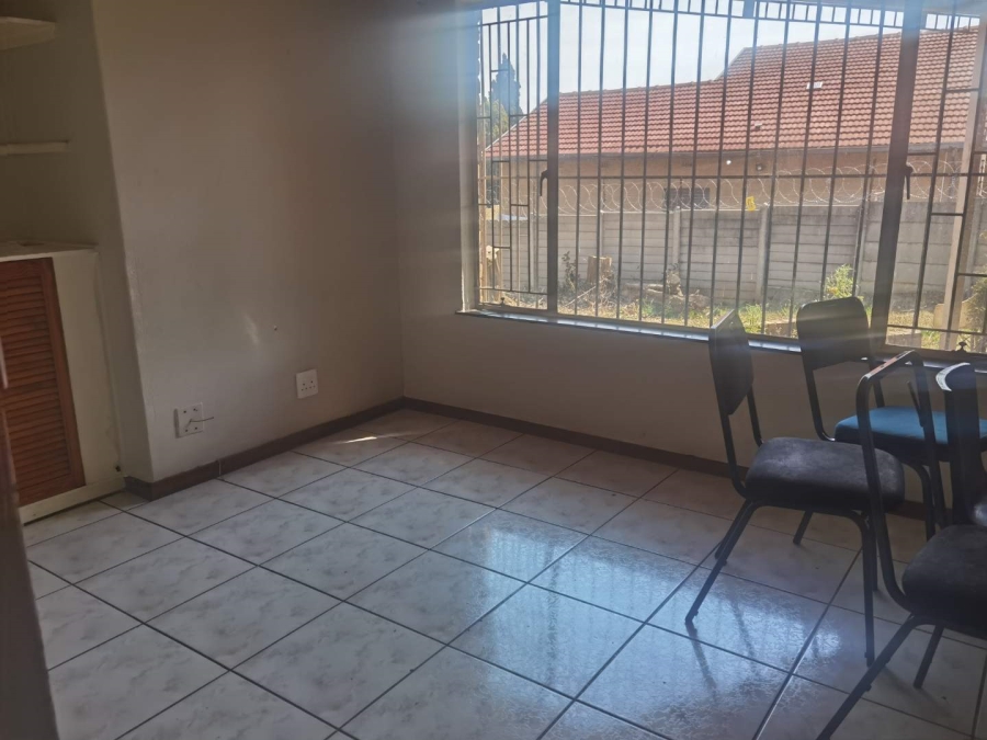 4 Bedroom Property for Sale in Esther Park Gauteng