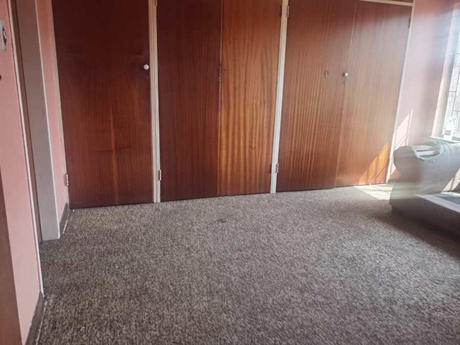 4 Bedroom Property for Sale in Esther Park Gauteng