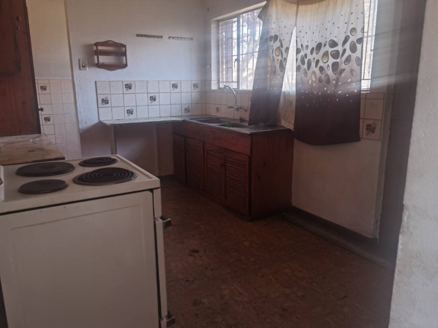 4 Bedroom Property for Sale in Esther Park Gauteng