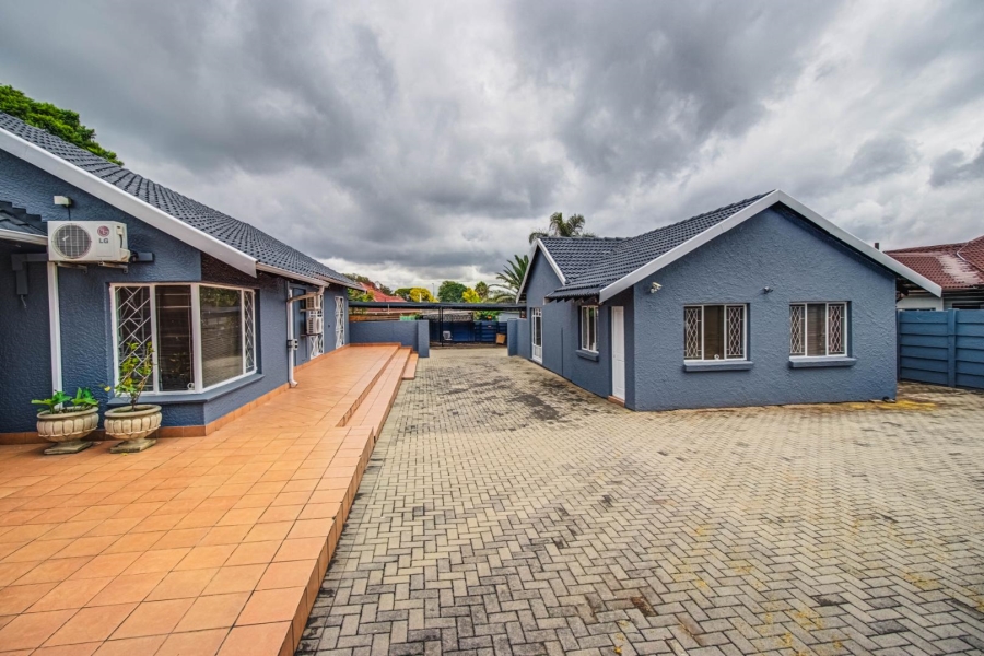 Commercial Property for Sale in Nimrod Park Gauteng