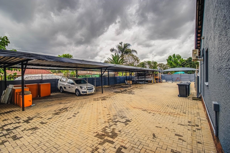 Commercial Property for Sale in Nimrod Park Gauteng