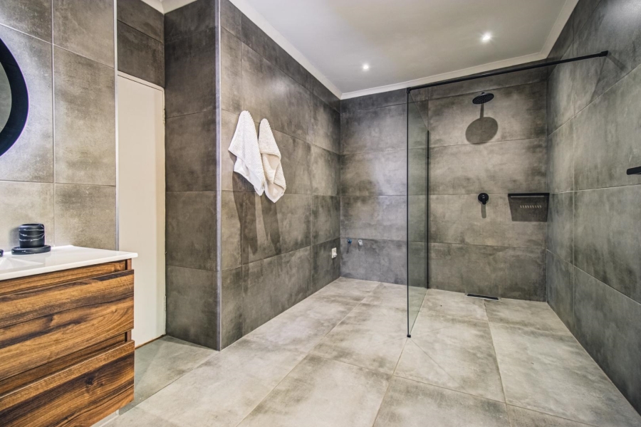 Commercial Property for Sale in Nimrod Park Gauteng