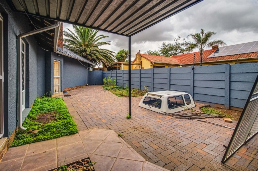 Commercial Property for Sale in Nimrod Park Gauteng