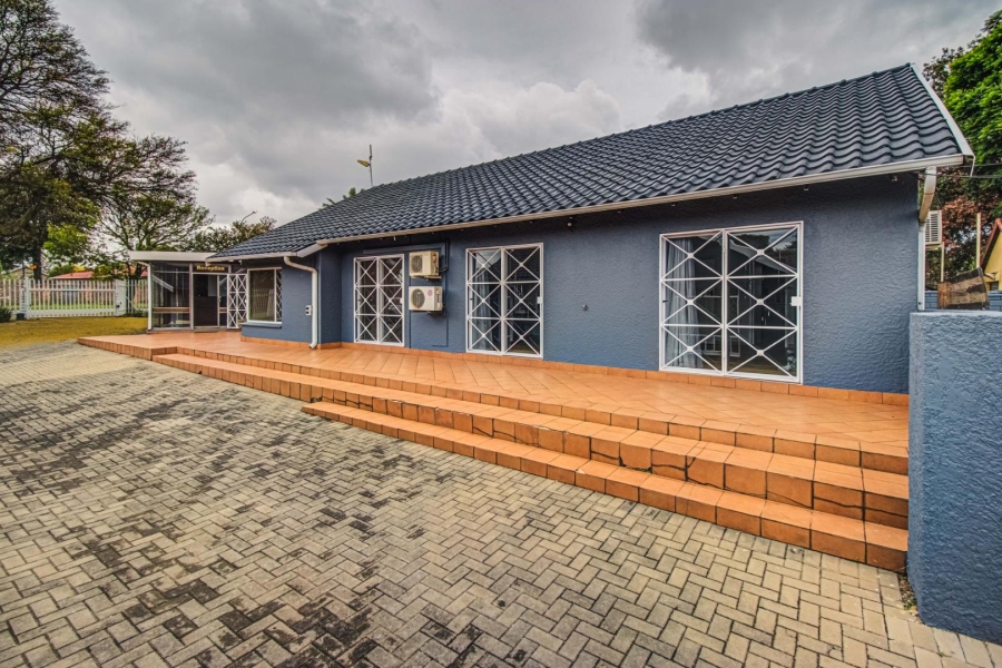 Commercial Property for Sale in Nimrod Park Gauteng