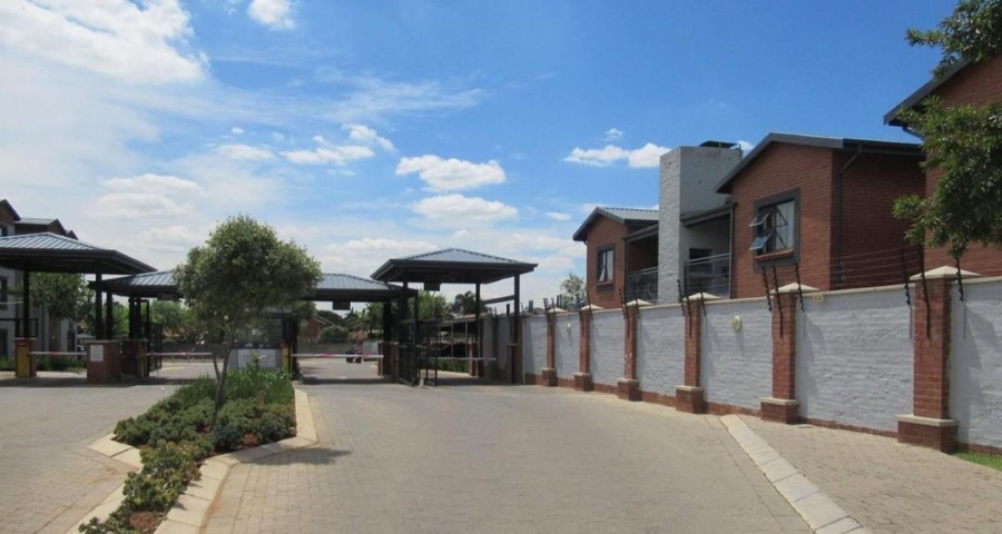 2 Bedroom Property for Sale in Terenure Gauteng