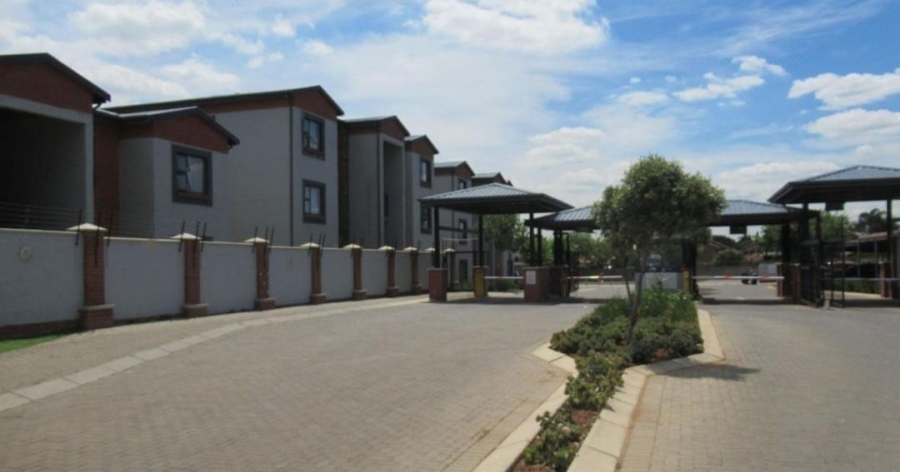 2 Bedroom Property for Sale in Terenure Gauteng