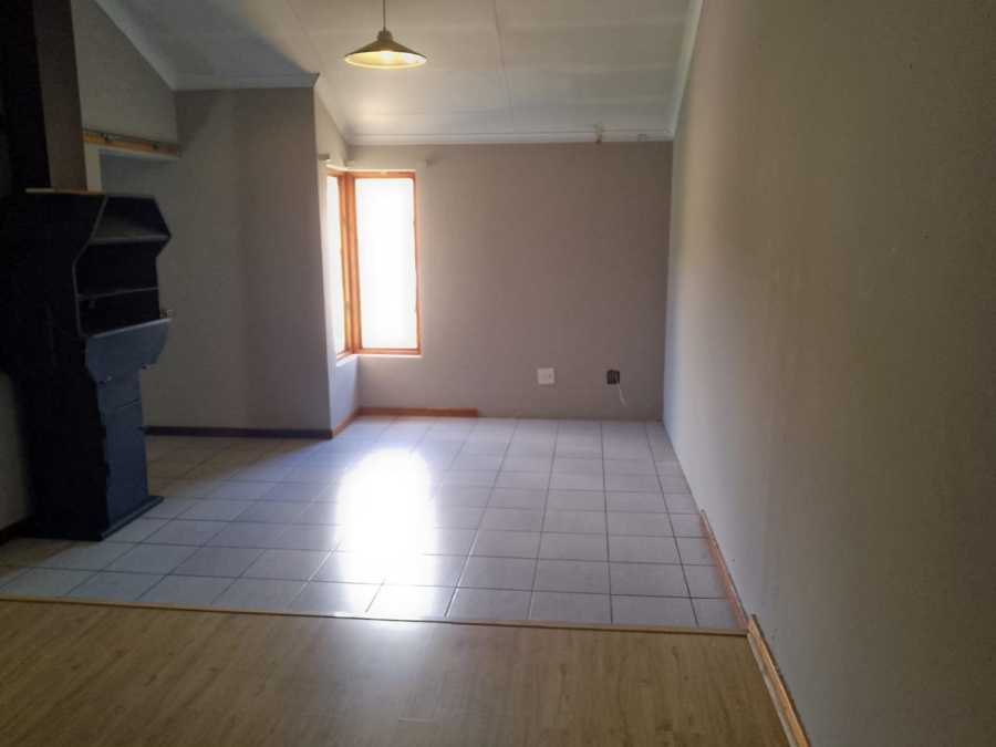 3 Bedroom Property for Sale in Liefde en Vrede Gauteng