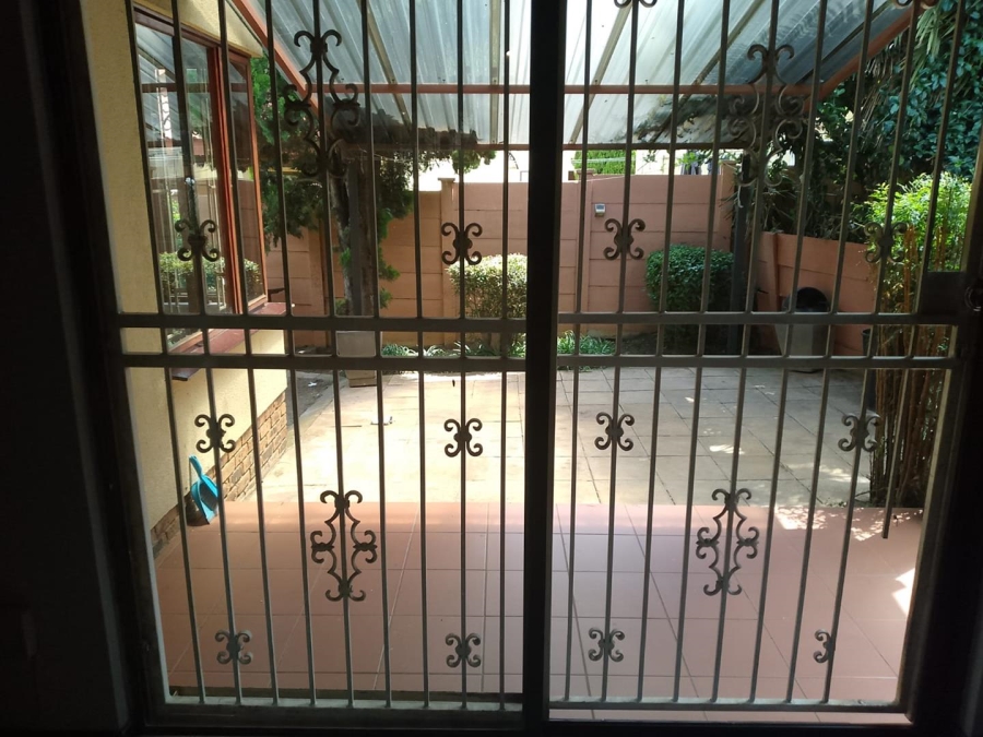 3 Bedroom Property for Sale in Liefde en Vrede Gauteng