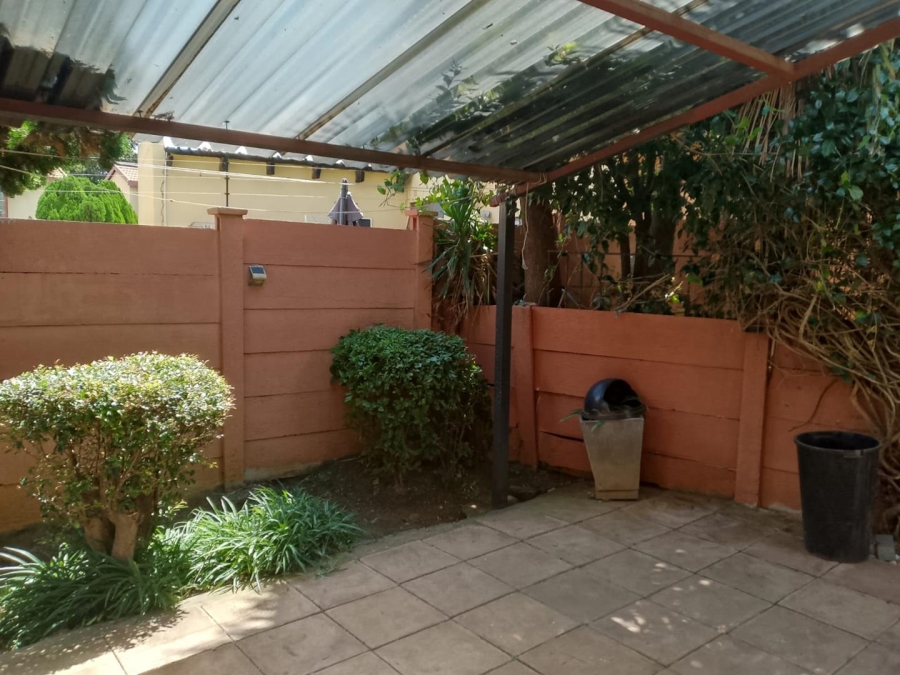 3 Bedroom Property for Sale in Liefde en Vrede Gauteng