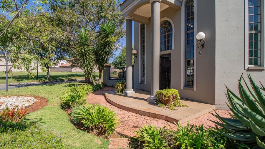 3 Bedroom Property for Sale in La Como Lifestyle Estate Gauteng