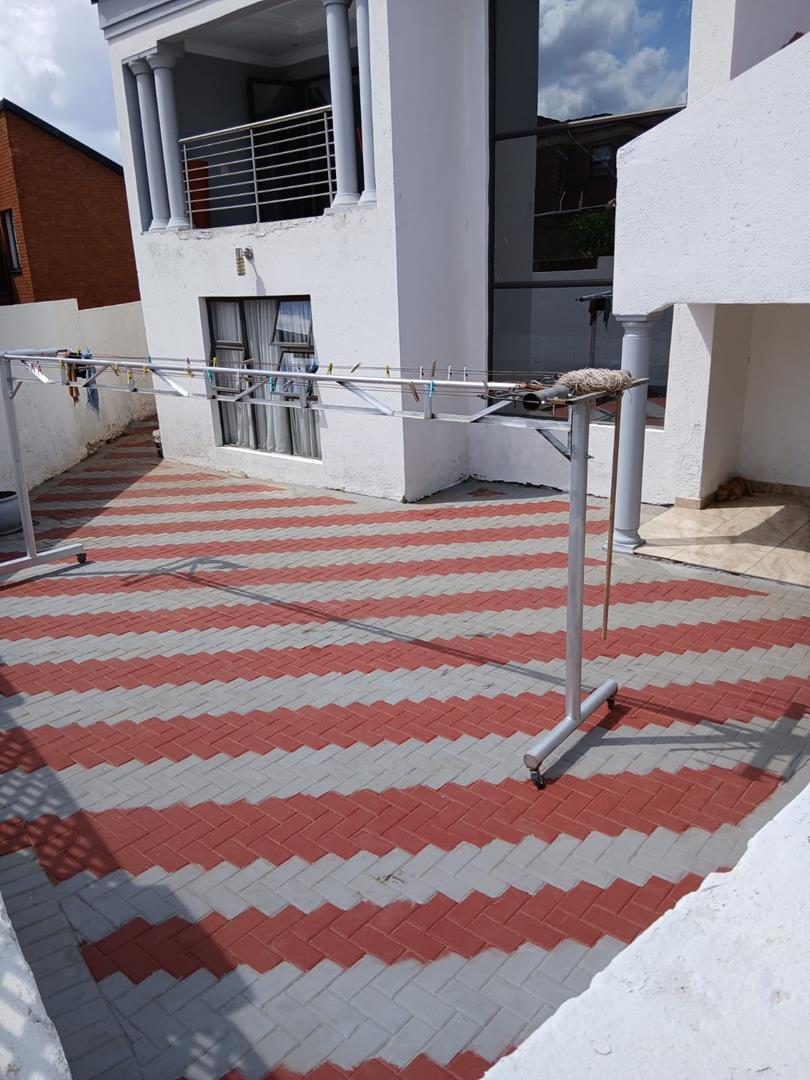 5 Bedroom Property for Sale in Soshanguve M Gauteng