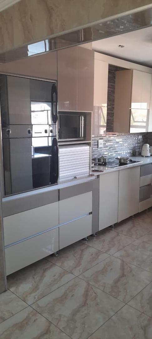5 Bedroom Property for Sale in Soshanguve M Gauteng