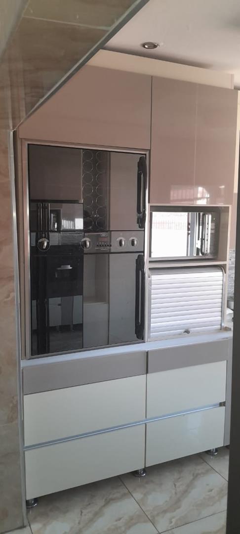 5 Bedroom Property for Sale in Soshanguve M Gauteng