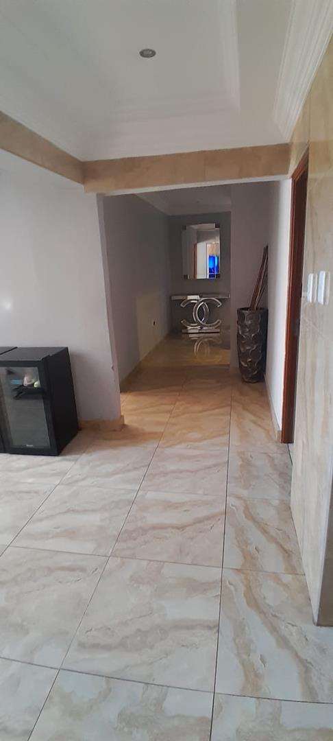 5 Bedroom Property for Sale in Soshanguve M Gauteng