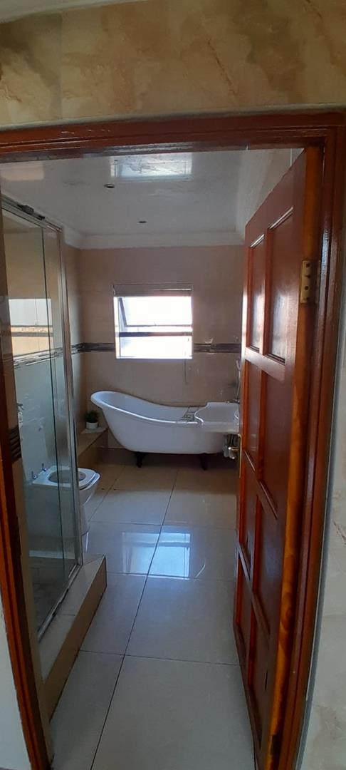 5 Bedroom Property for Sale in Soshanguve M Gauteng