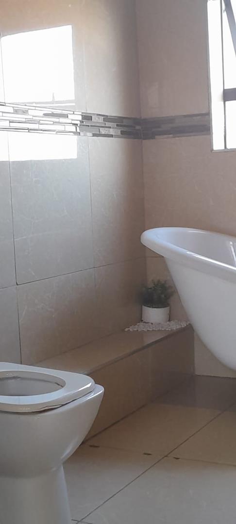 5 Bedroom Property for Sale in Soshanguve M Gauteng