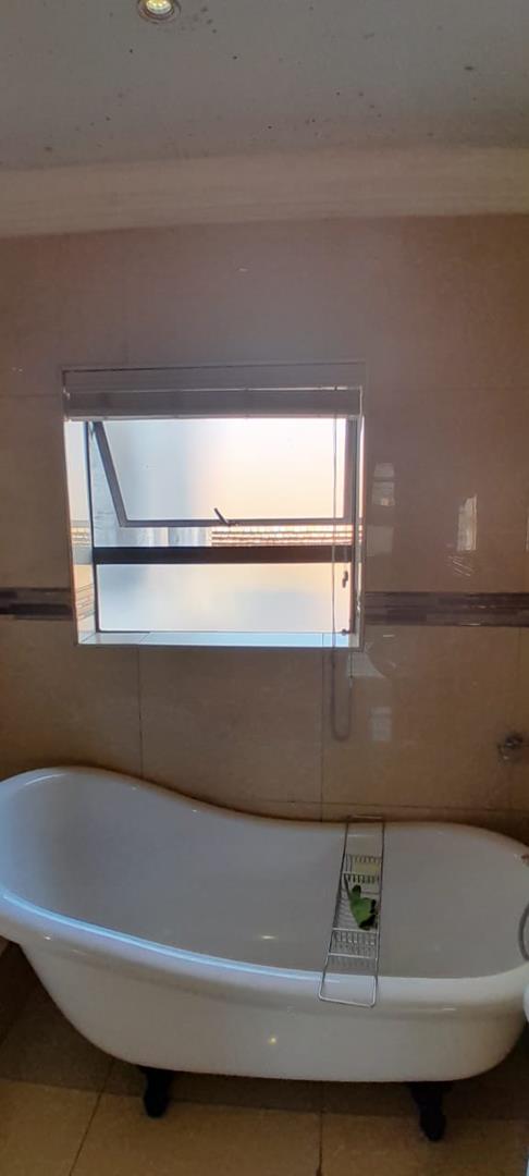 5 Bedroom Property for Sale in Soshanguve M Gauteng