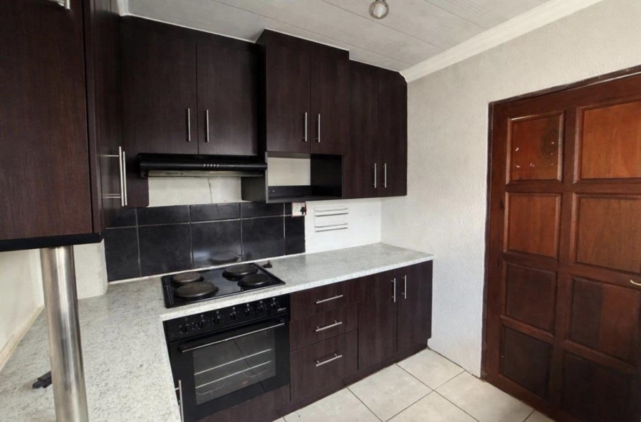 3 Bedroom Property for Sale in Soshanguve VV Gauteng