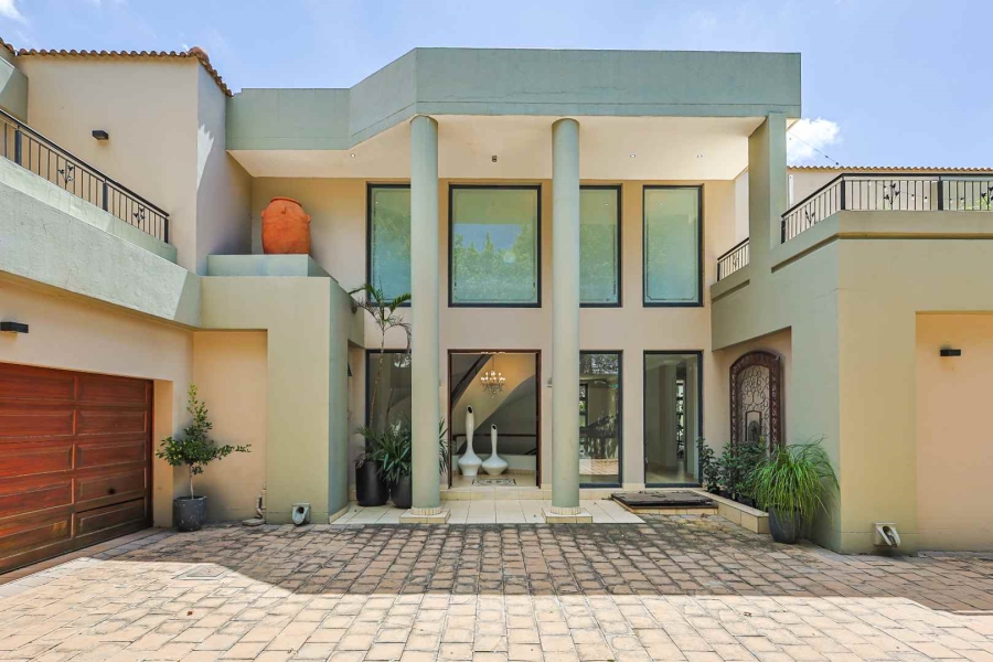 5 Bedroom Property for Sale in Waterkloof Gauteng