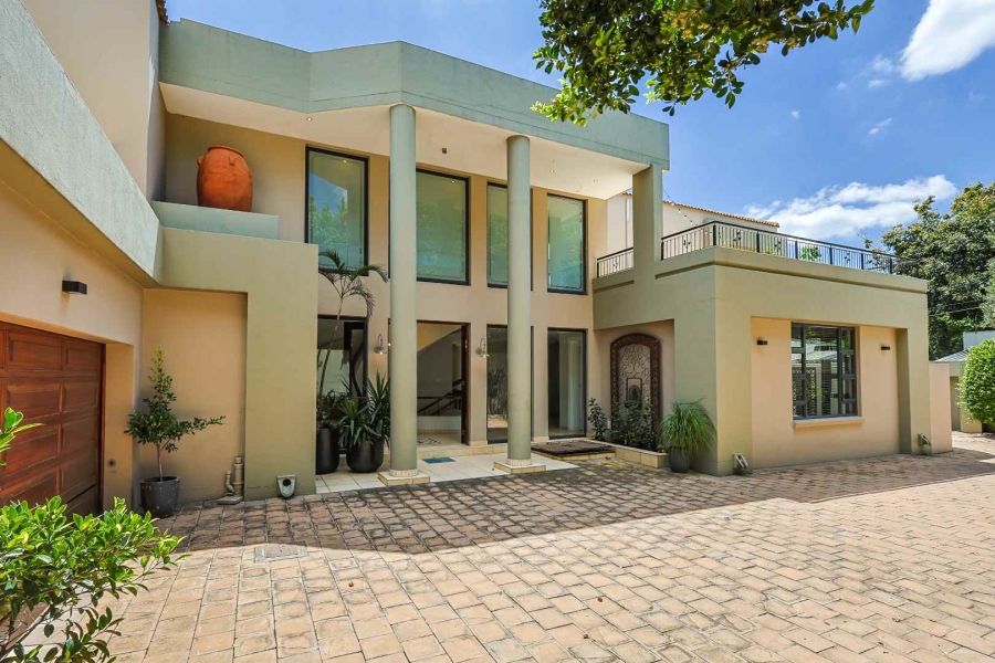 5 Bedroom Property for Sale in Waterkloof Gauteng