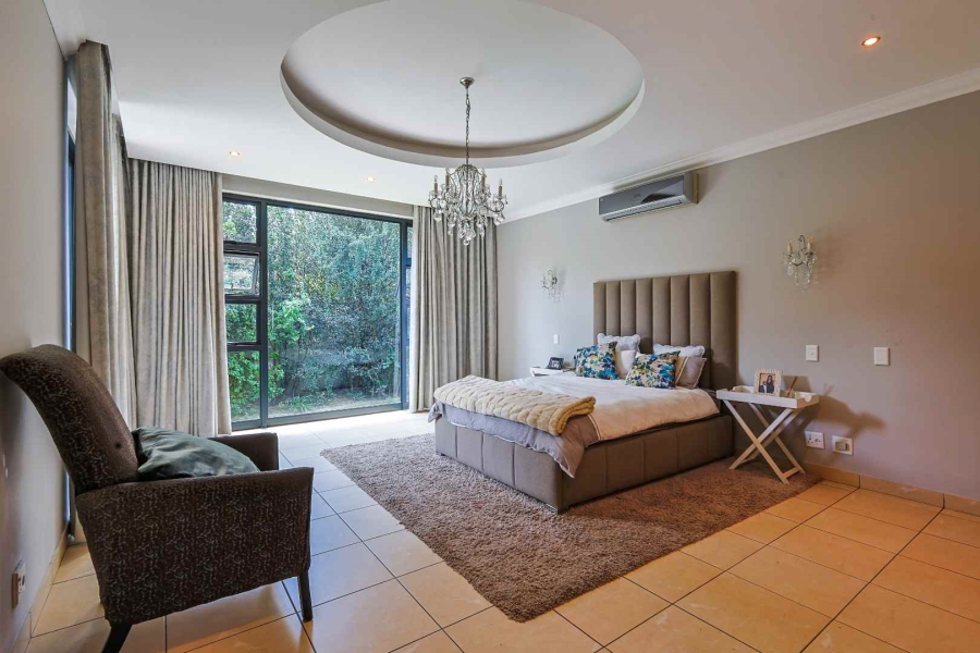 5 Bedroom Property for Sale in Waterkloof Gauteng