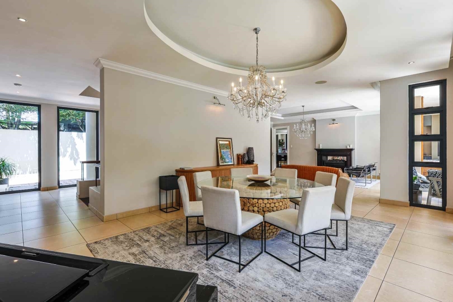 5 Bedroom Property for Sale in Waterkloof Gauteng
