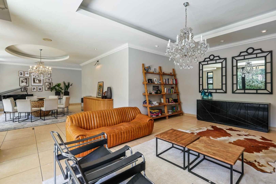 5 Bedroom Property for Sale in Waterkloof Gauteng