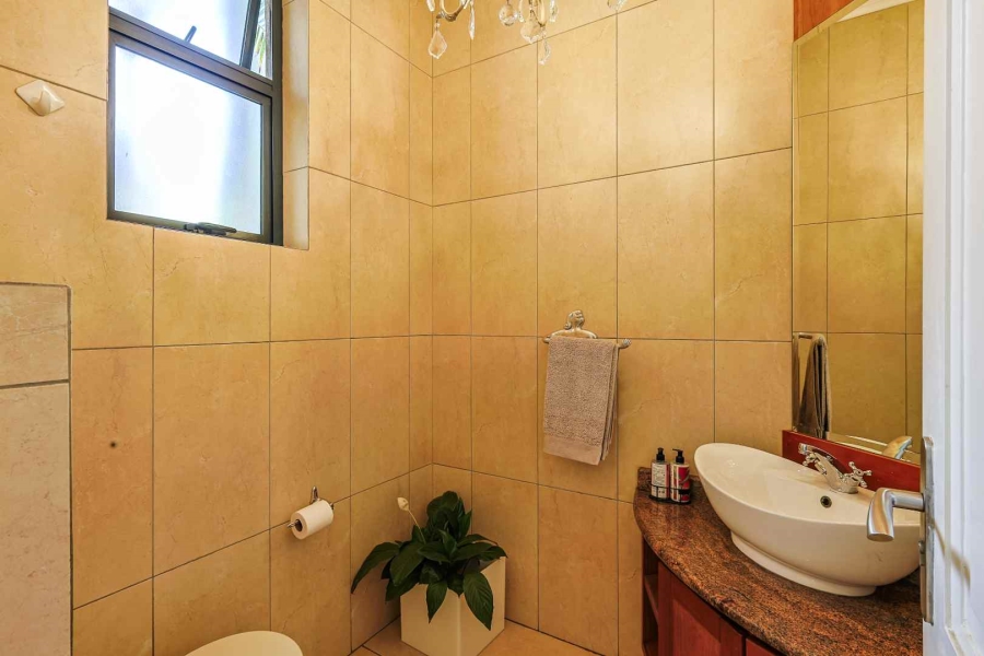 5 Bedroom Property for Sale in Waterkloof Gauteng