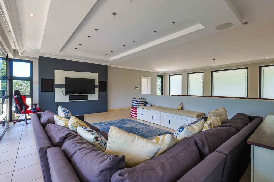 5 Bedroom Property for Sale in Waterkloof Gauteng