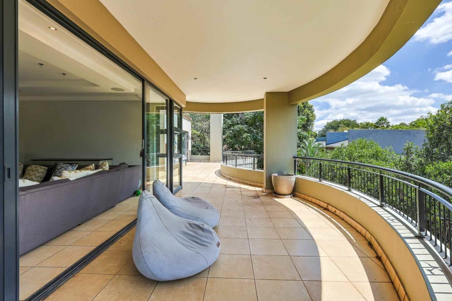 5 Bedroom Property for Sale in Waterkloof Gauteng