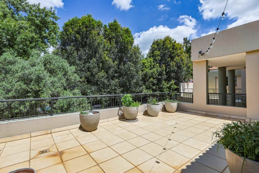 5 Bedroom Property for Sale in Waterkloof Gauteng
