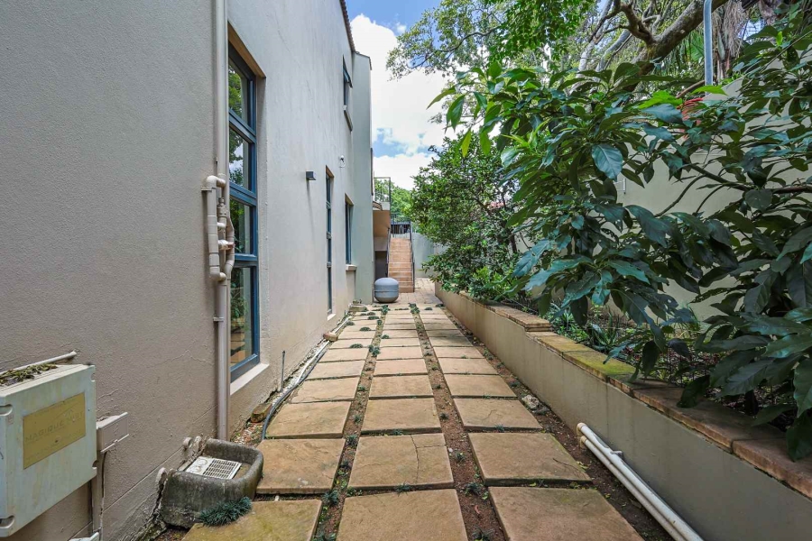 5 Bedroom Property for Sale in Waterkloof Gauteng