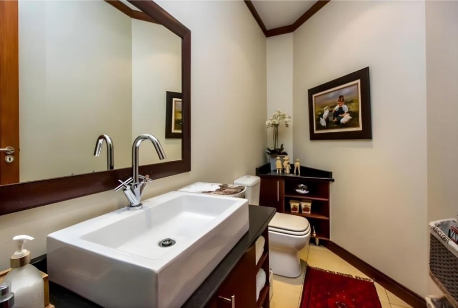 3 Bedroom Property for Sale in Waterkloof Ridge Gauteng