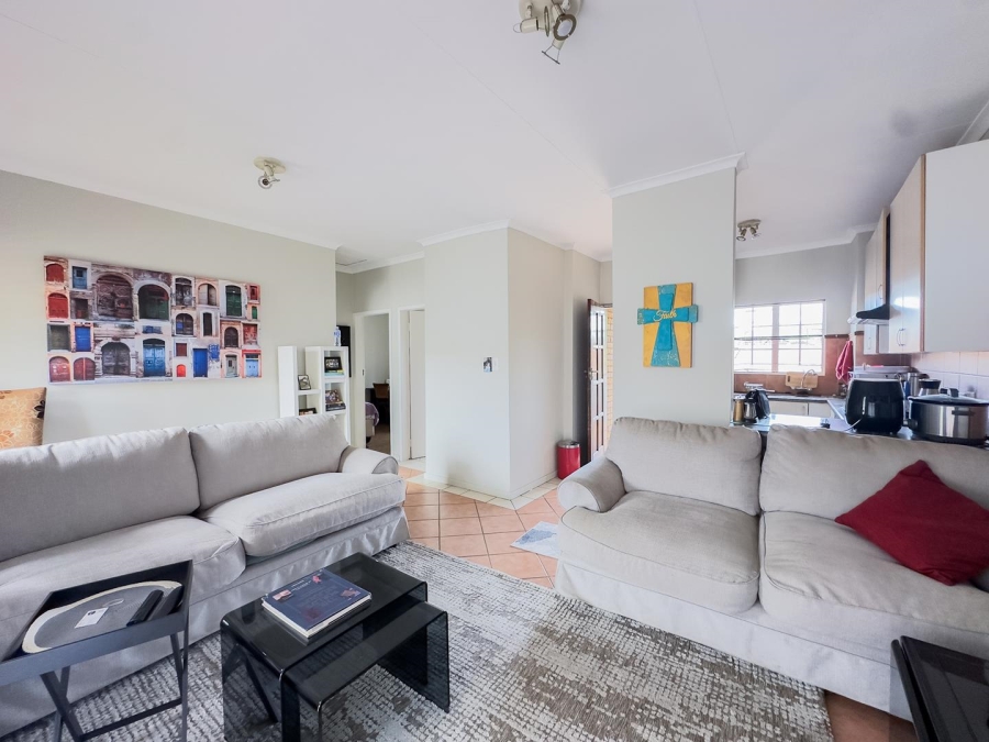 To Let 2 Bedroom Property for Rent in Equestria Gauteng