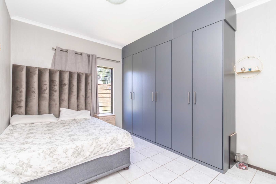 2 Bedroom Property for Sale in Bergbron Gauteng