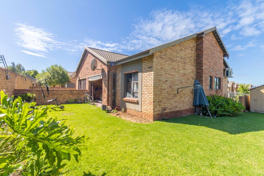 2 Bedroom Property for Sale in Bergbron Gauteng