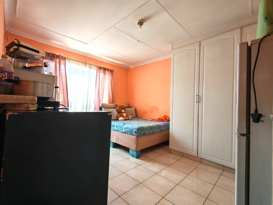 9 Bedroom Property for Sale in Cosmo City Gauteng