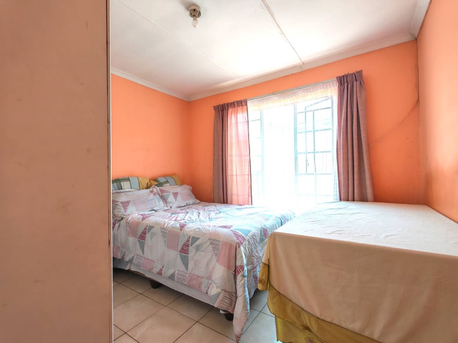 9 Bedroom Property for Sale in Cosmo City Gauteng