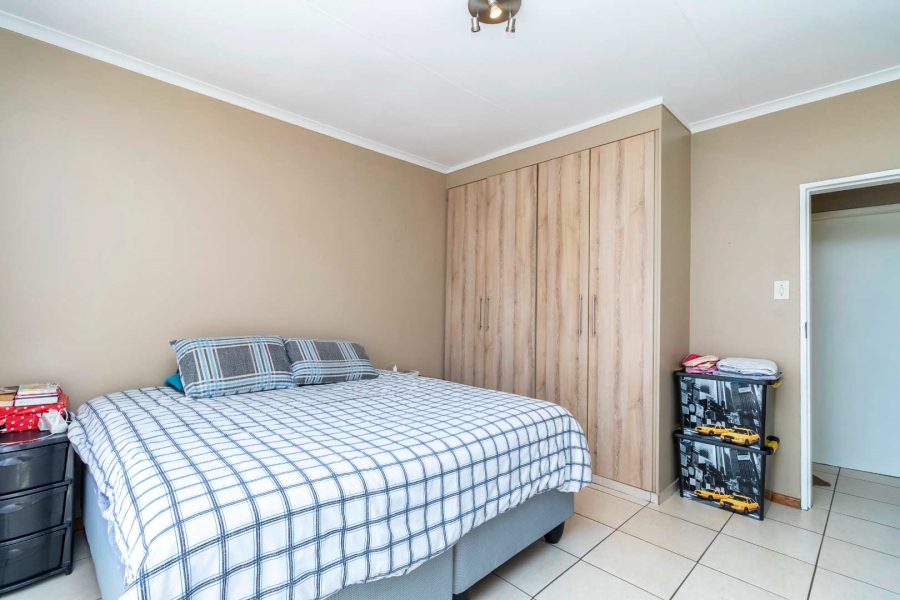 2 Bedroom Property for Sale in Buccleuch Gauteng