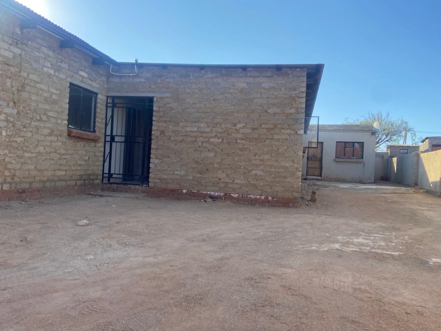 9 Bedroom Property for Sale in Soshanguve R Gauteng
