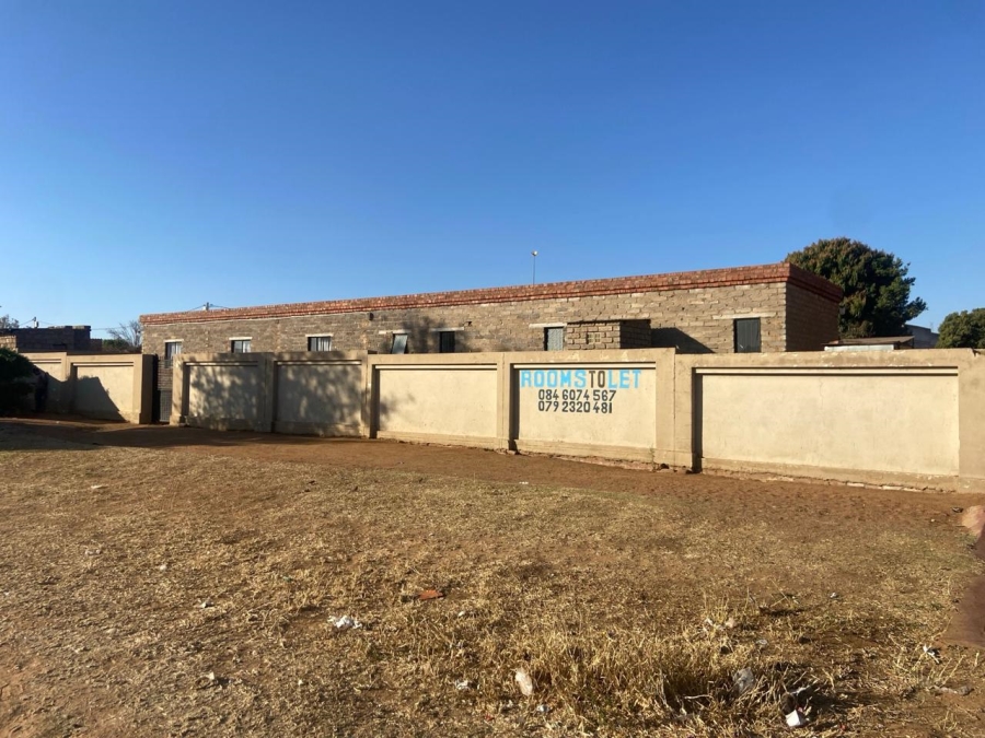 9 Bedroom Property for Sale in Soshanguve R Gauteng