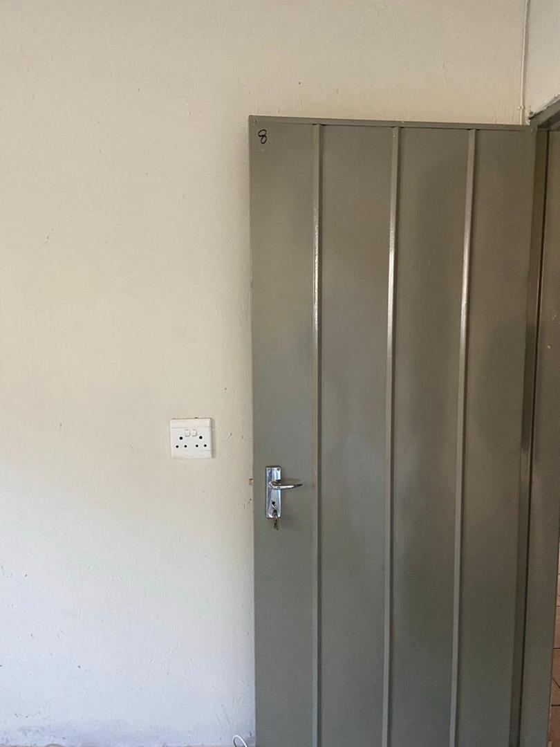 9 Bedroom Property for Sale in Soshanguve R Gauteng