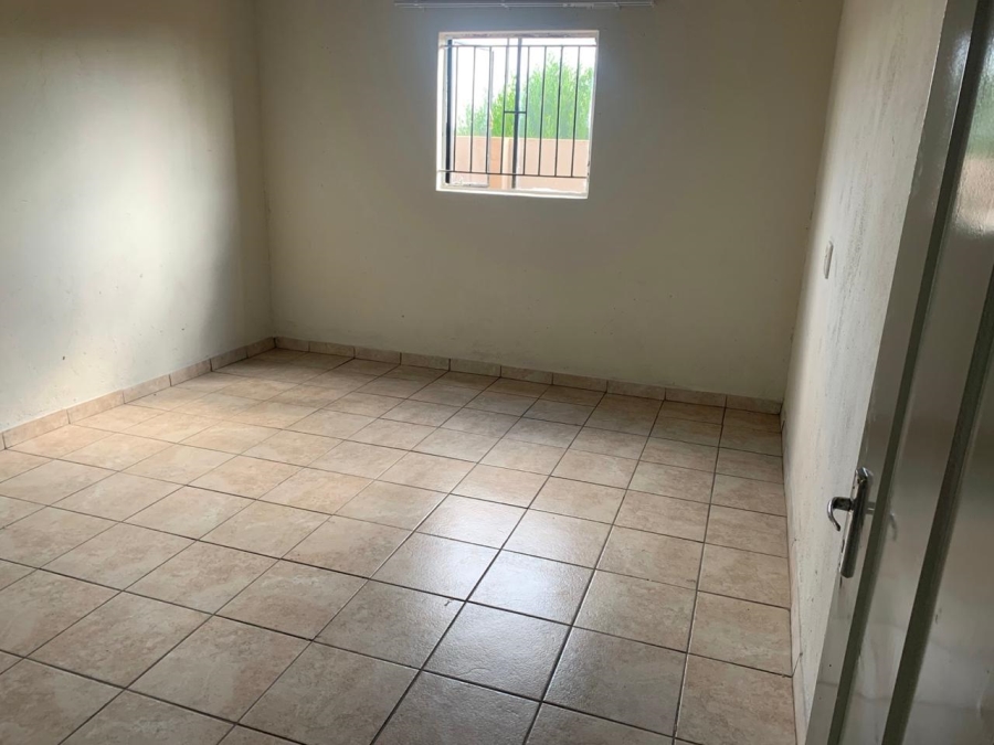 9 Bedroom Property for Sale in Soshanguve R Gauteng